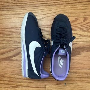 Women’s Sz 8 Nike Cortez Purple and White sneakers